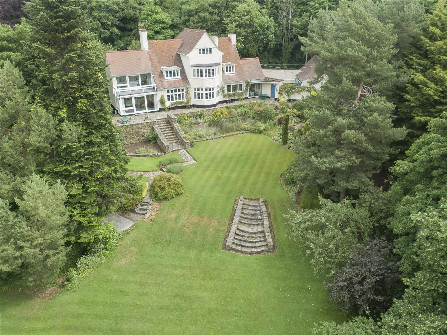 Walton Ridge, Matlock Road, Walton, Chesterfield, S42 7LD Dales and Peaks